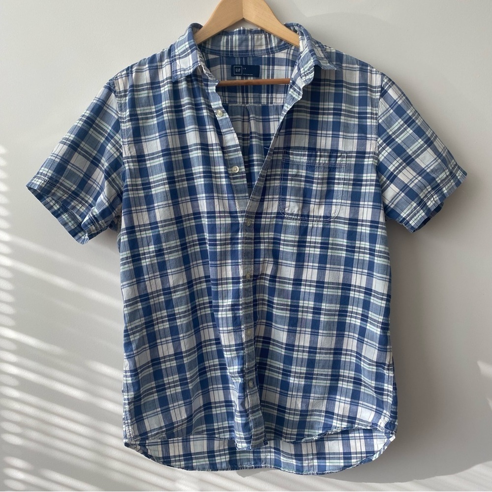 Gap Men’s Checkered Button Up Shirt Size Large